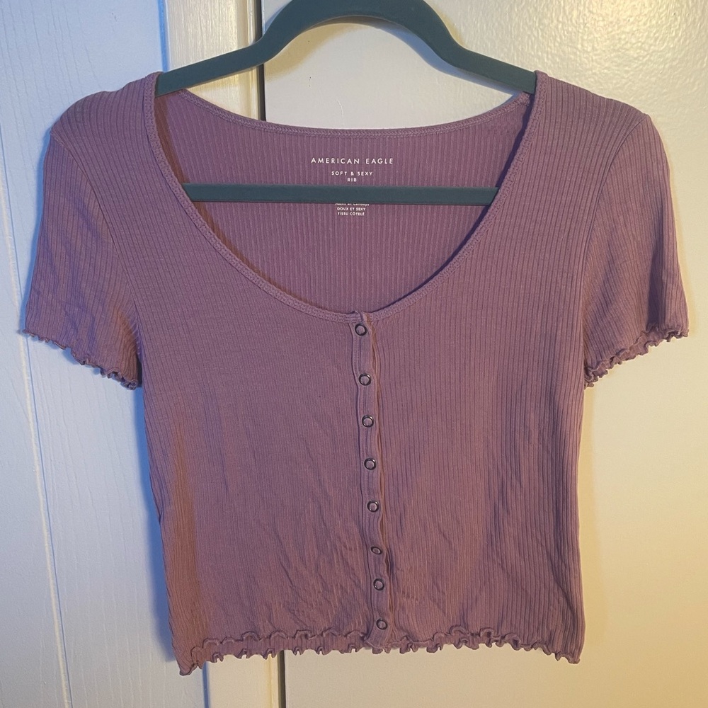 American Eagle Soft & Sexy Scoop Neck Button Up Tee